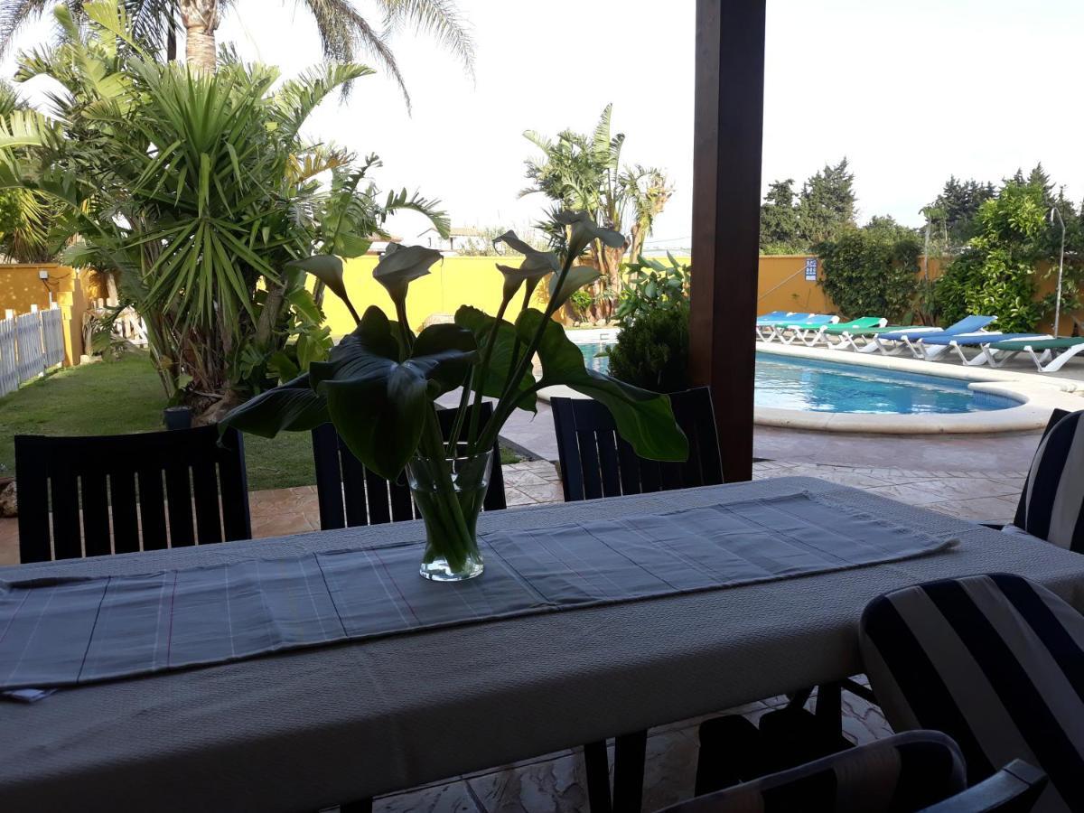 Chalet La Huerta Con Piscina Y Wifi Conil De La Frontera Ngoại thất bức ảnh